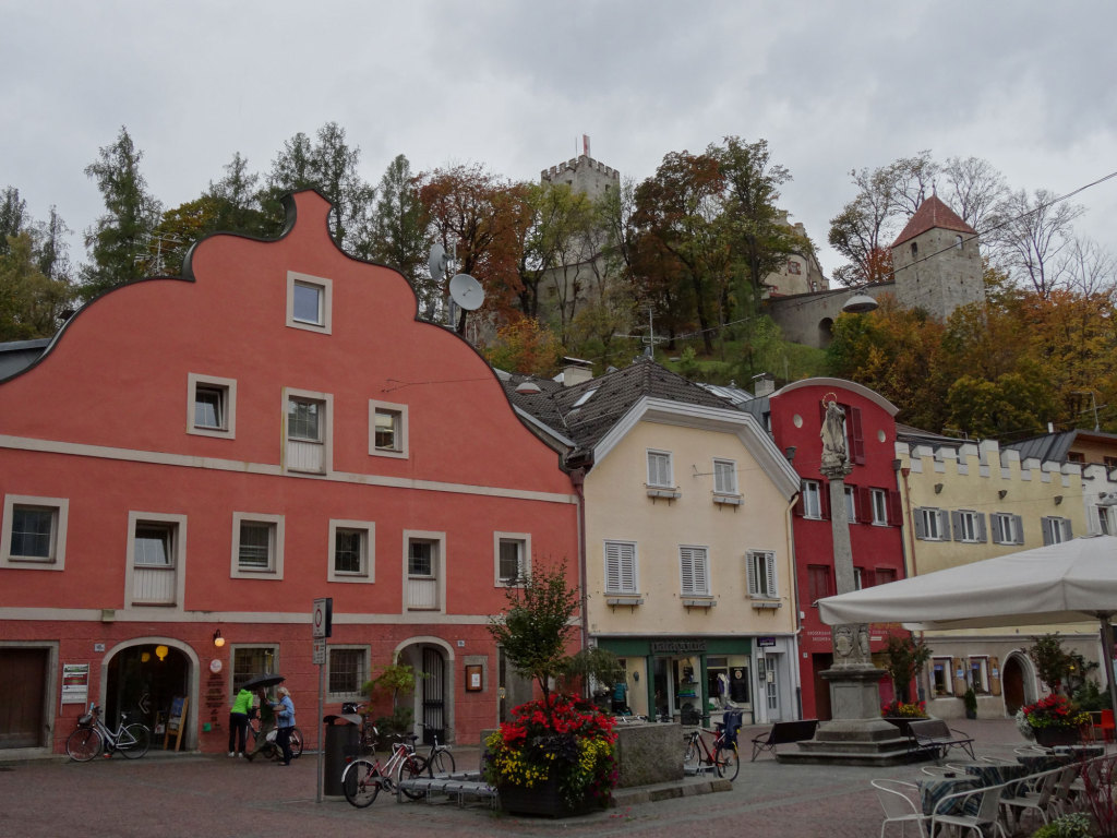 Bruneck - Blick auf das Schloss