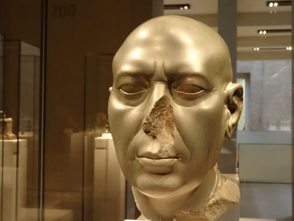 Neues Museum - Der "Berliner Grüne Kopf" - um 350 v. Chr.