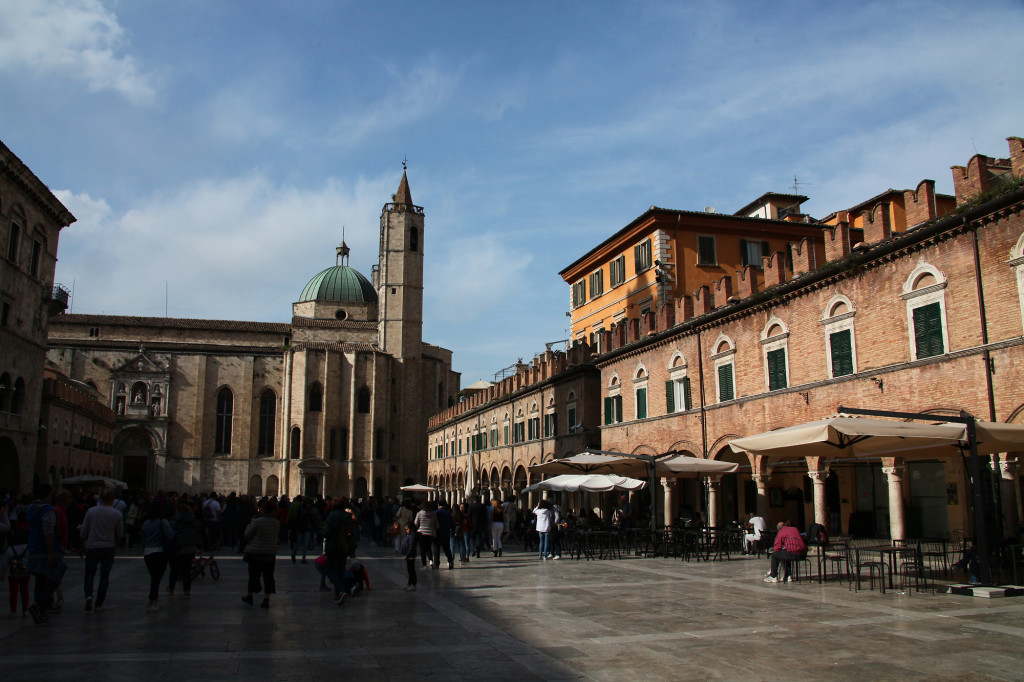 Ascoli Picena - Piazza del Popolo
